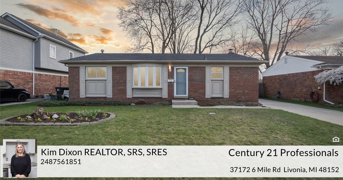 25587 Melody St, Taylor, MI 48180